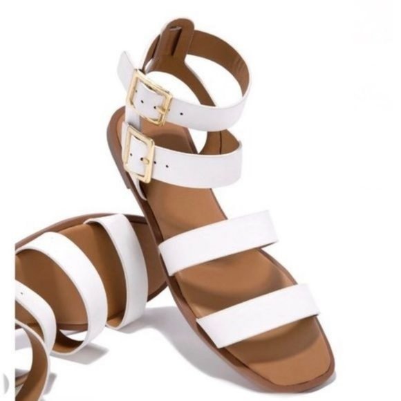 !! NEW !! Strappy Gladiator Sandals in White - Picture 3 of 10